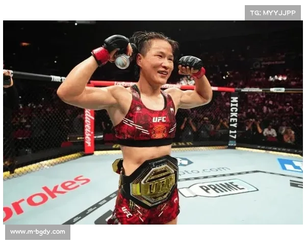 舍甫琴科点数卫冕成功，张伟丽蝇量级冠军挑战战遗憾告负