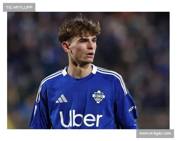 尼科·帕斯6球6助攻成科莫核心，黑马冲击欧战