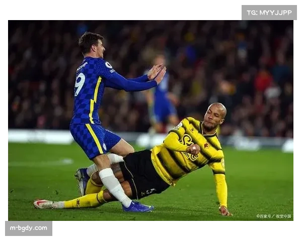 帕尔马vs维罗纳榜尾对决：两队同积15分保级压力巨大